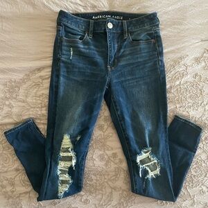 American Eagle Ripped High-Waisted Jegging